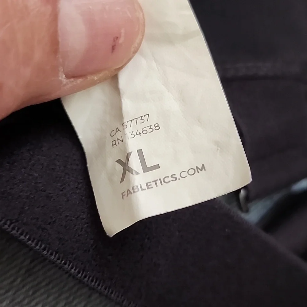 Fabletics sports bra xl‎